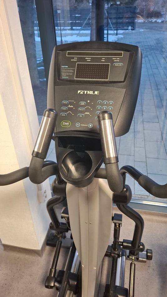 Bicicletă eliptică True Z7 UZAT